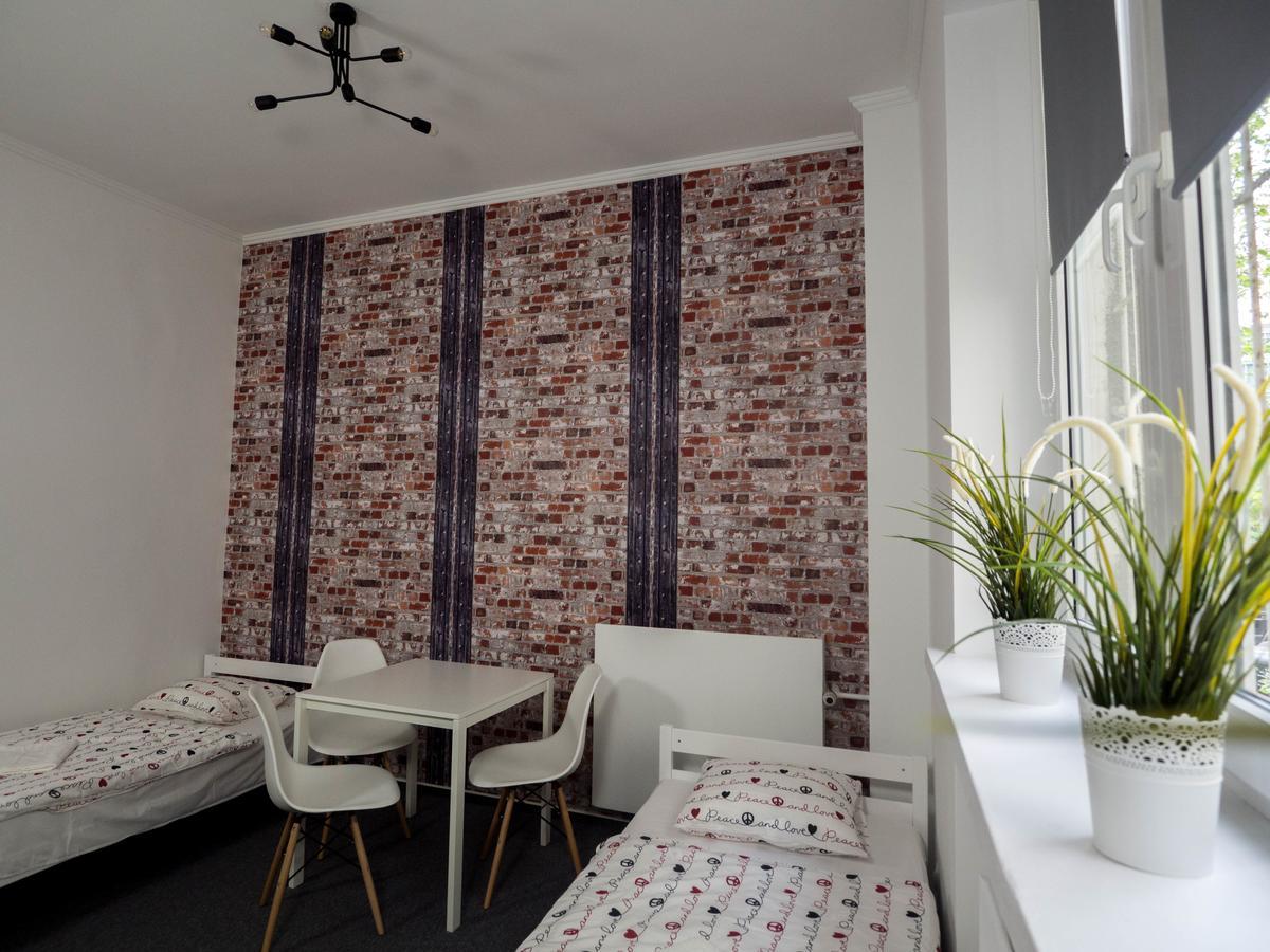 ורשה Sawa Hostel מראה חיצוני תמונה