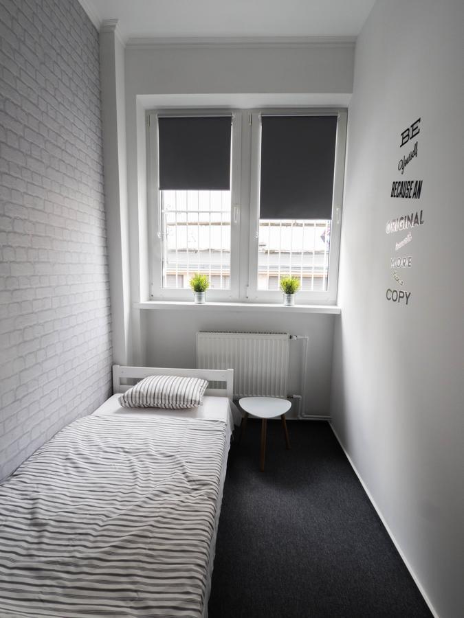 ורשה Sawa Hostel מראה חיצוני תמונה