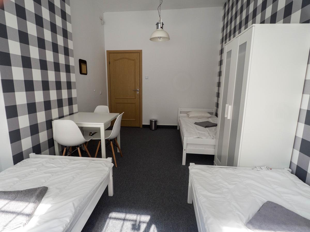 ורשה Sawa Hostel מראה חיצוני תמונה